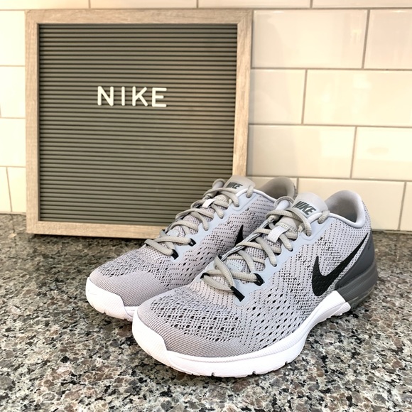 nike flywire air max typha